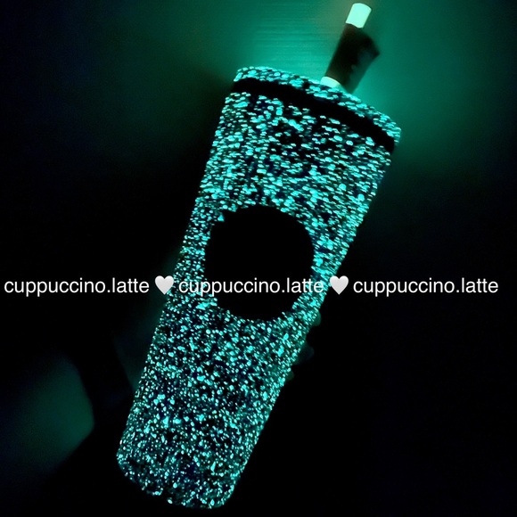 💜2 NWT✨Starbucks 2024 Purple Pleated Speckled Glow in the Dark Halloween Cups - Picture 11 of 12